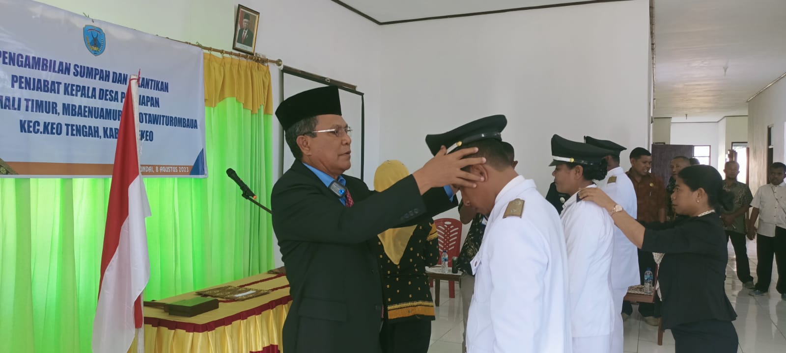 Bupati Nagekeo Melantik Tiga Penjabat Kepala Desa Persiapan di Kecamatan Keo Tengah (1)