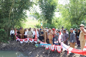 Wakil Bupati Nagekeo Menghadiri Acara Temu Karya Pencetakan Lahan Sawah Baru-Desa Renduwawo