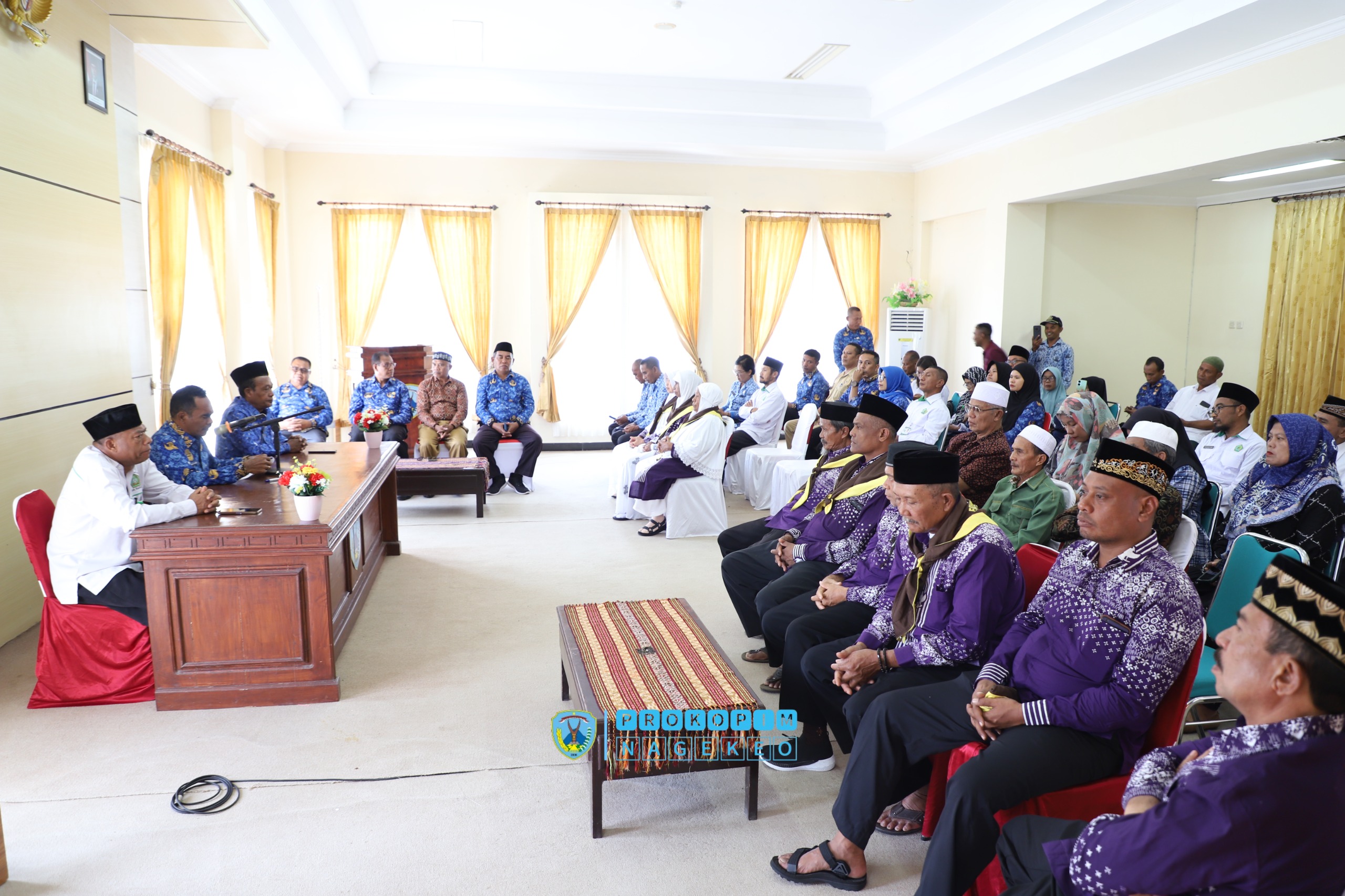 Wakil Bupati Nagekeo melepas Jemaah Calon Haji Kabupaten Nagekeo Tahun 1446 H2025 M (3)