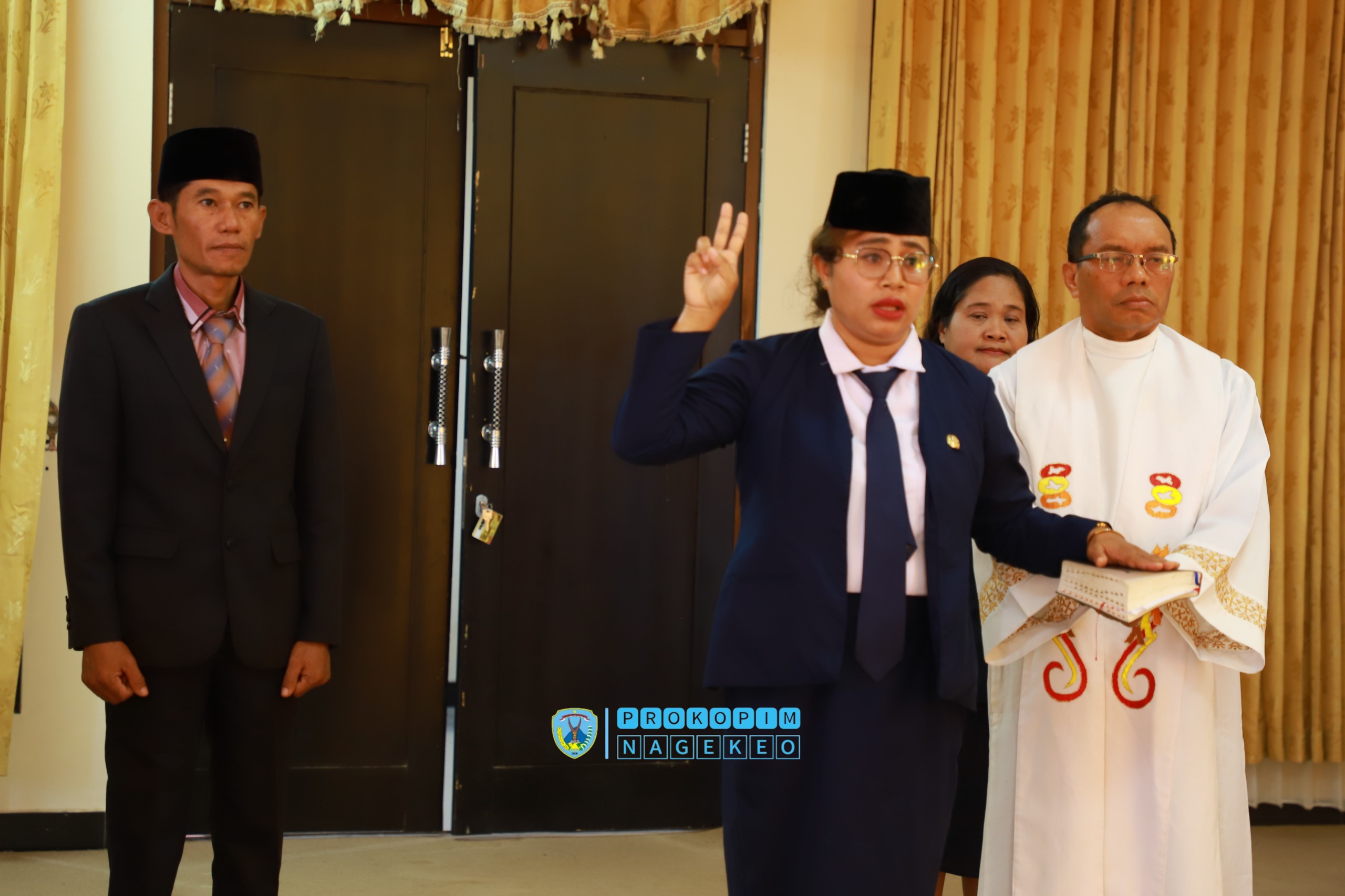 Bupati Nagekeo Lantik Direktur RSUD Pratama Raja (3)