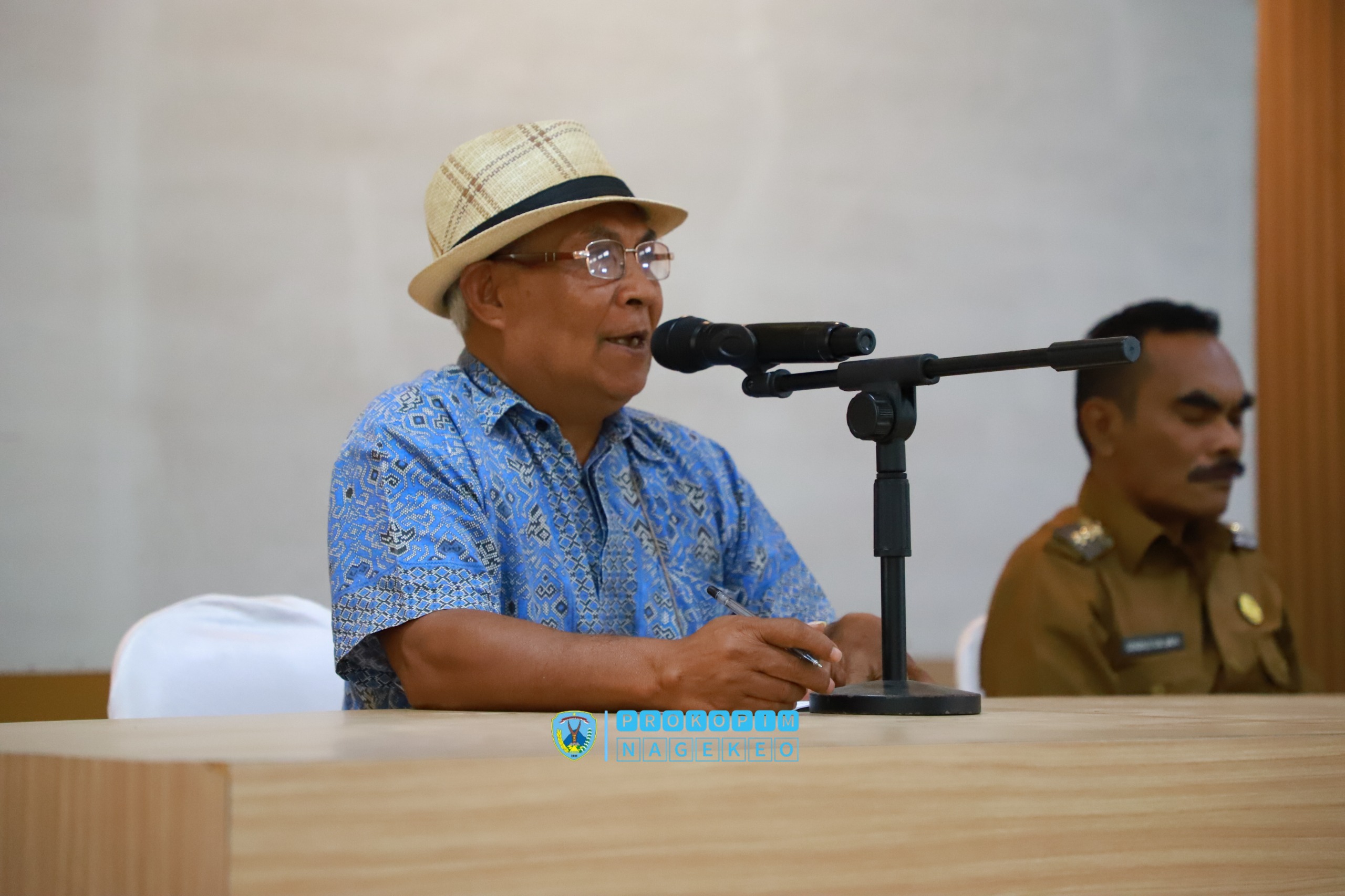 Wakil Bupati Nagekeo Membuka Kegiatan Sosialisasi Kerja Sama Pemda Nagekeo Dengan ITS Mandala Jember (2)