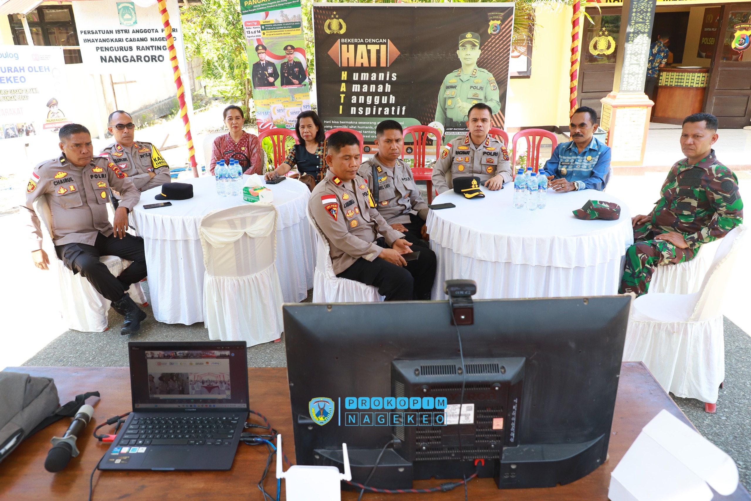 Wakil Bupati Nagekeo Hadiri Zoom Meeting Launching Gerakan Pangan Murah Bersama Polri dan Bulog (2)