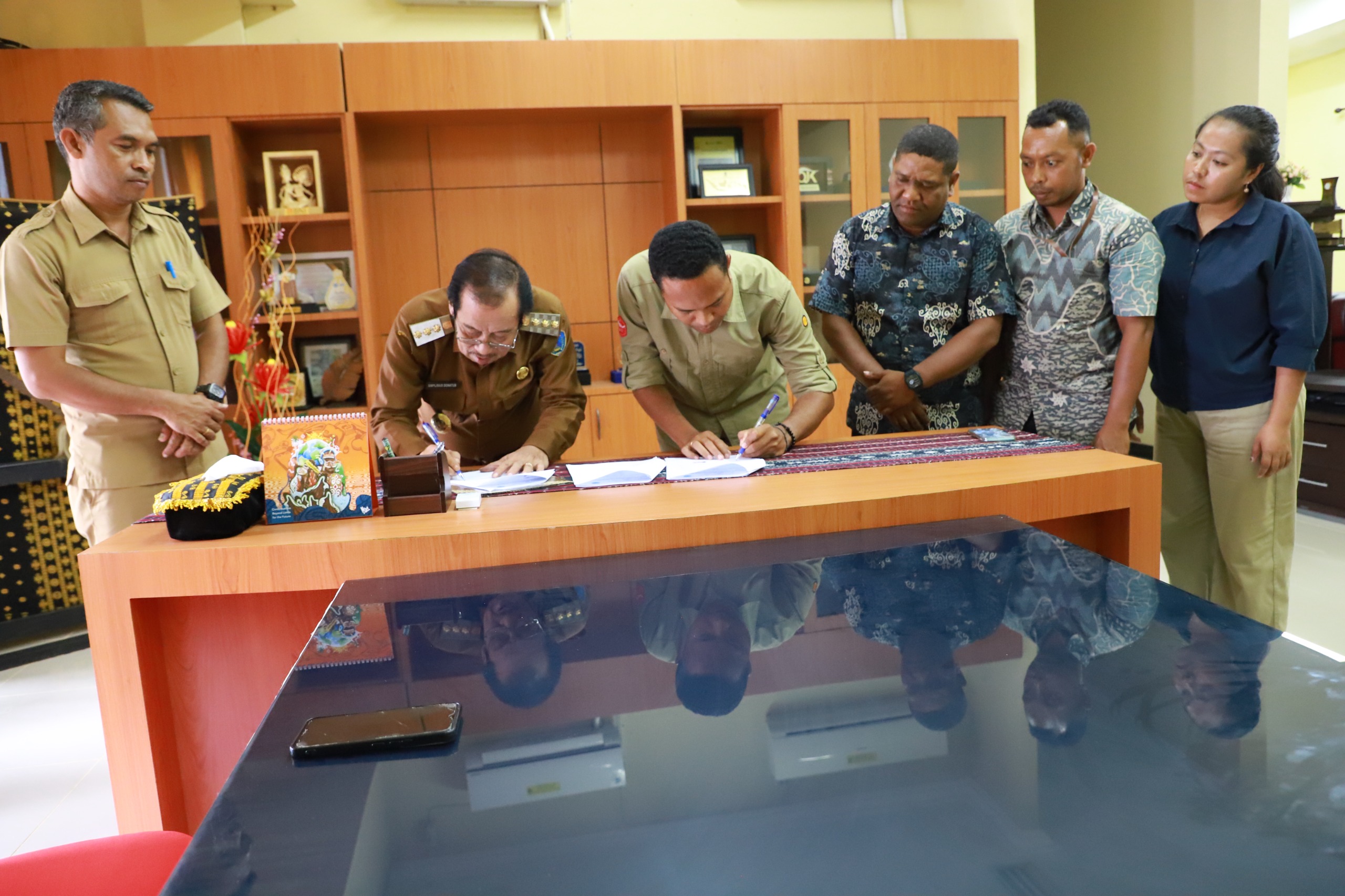 Penandatanganan Kesepakatan Bersama Antara Pemerintah Daerah Kabupaten Nagekeo Dan Kampus Institut Nasional Flores (INF) (1)