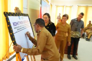 Penggalangan Komitmen Bersama Akreditasi RSUD Kelas D Pratama Raja